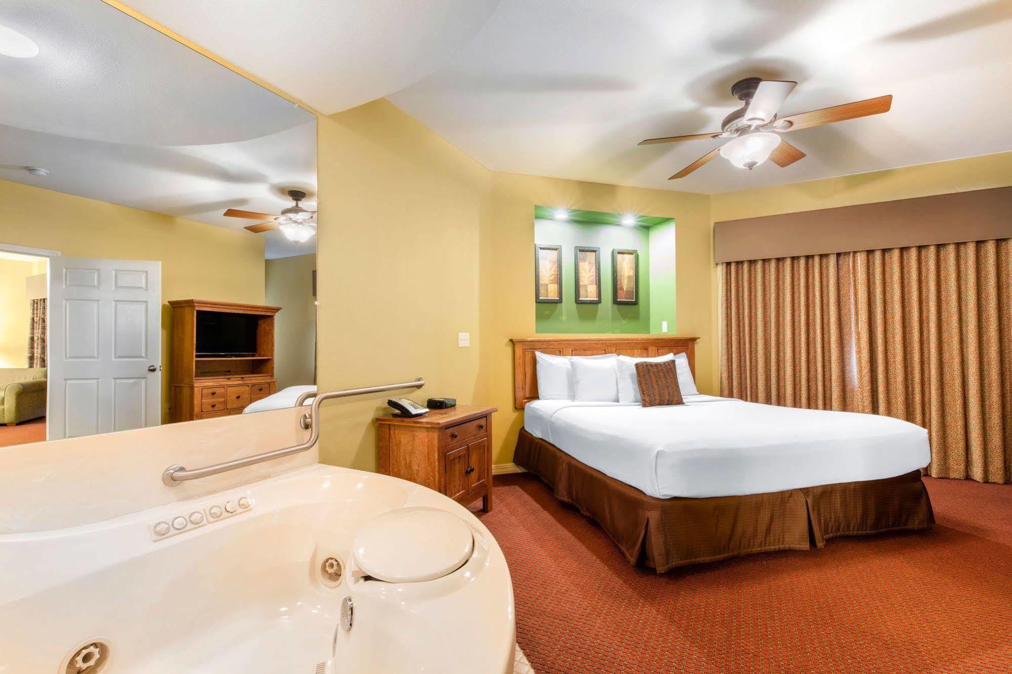 Bluegreen Vacations The Falls Village, An Ascend Resort Branson Eksteriør billede