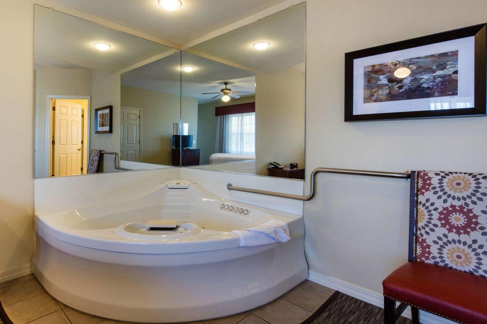 Bluegreen Vacations The Falls Village, An Ascend Resort Branson Eksteriør billede