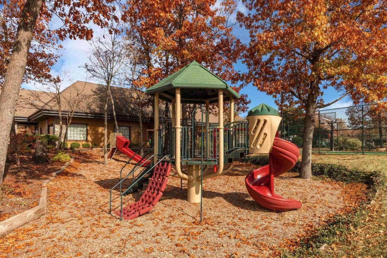 Bluegreen Vacations The Falls Village, An Ascend Resort Branson Eksteriør billede